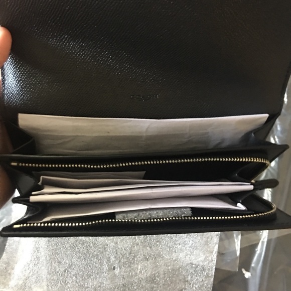 Coach Wallet - Picture 3 of 7